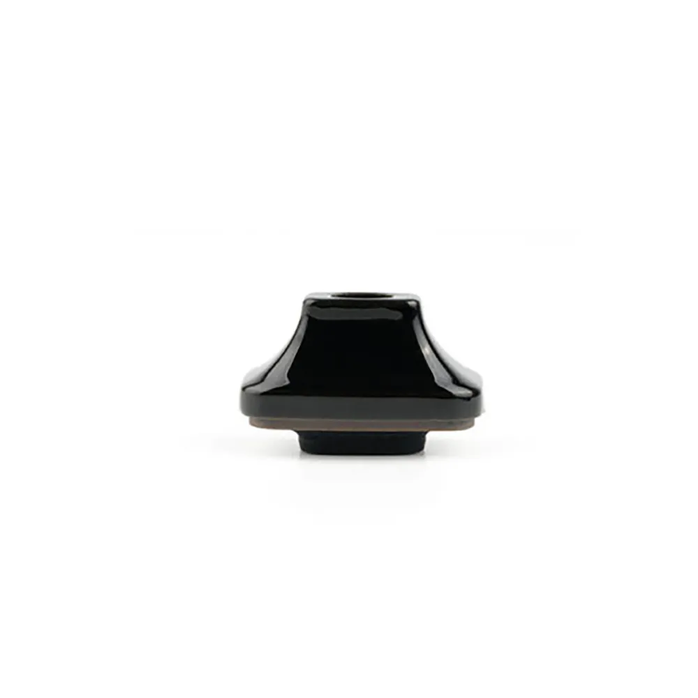 smoka nug mouthpiece vaporizer front.webp